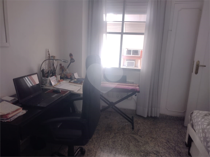 Foto REO1102321