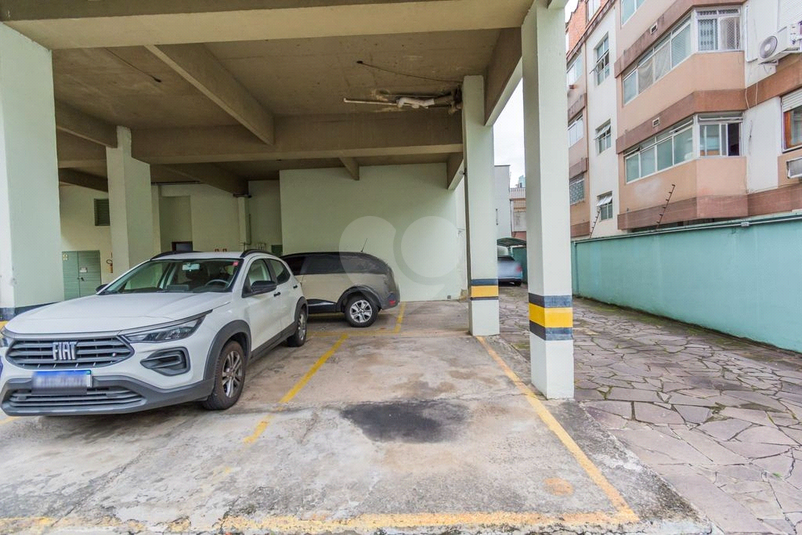 Foto REO1102325