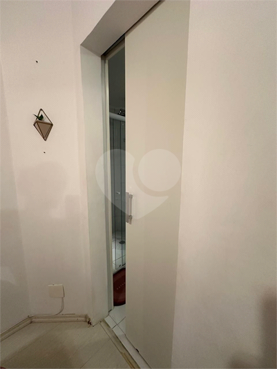 Foto REO1102331