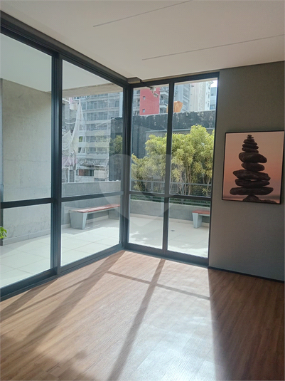 Foto REO1102347