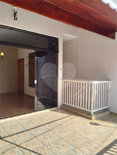 Foto REO1102355