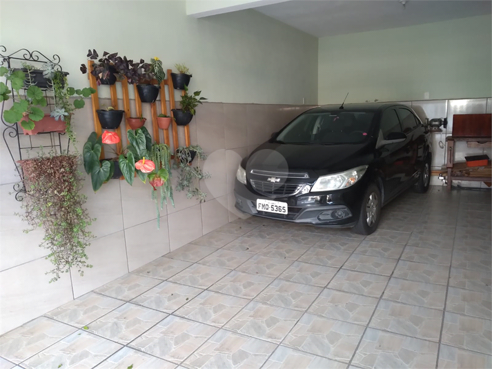 Foto REO1102355