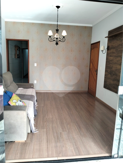 Foto REO1102355