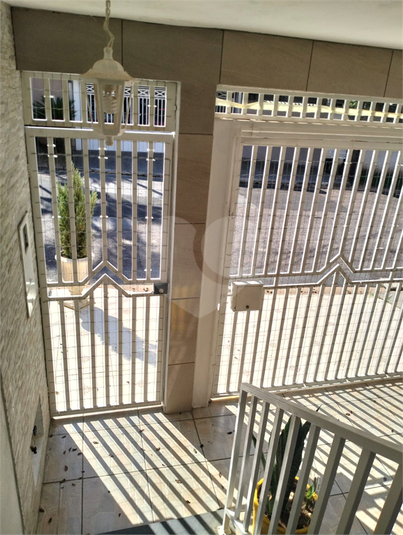 Foto REO1102355