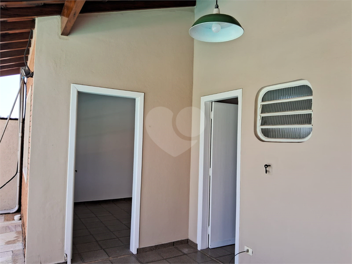 Foto REO1102358