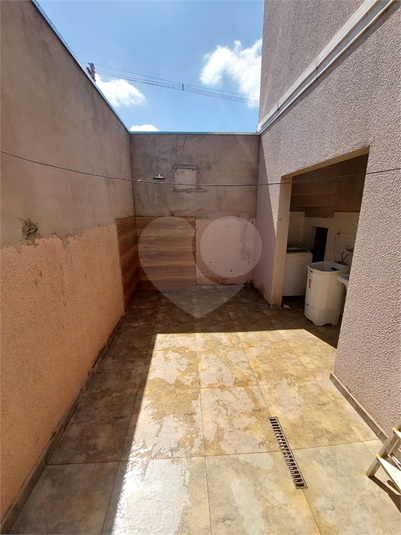 Foto REO1102365