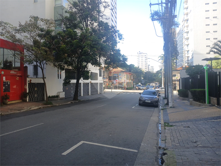 Foto REO1102378
