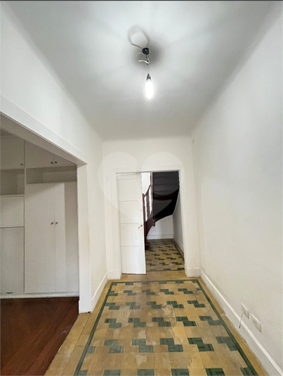 Foto REO1102379