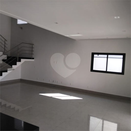 Foto REO1102386