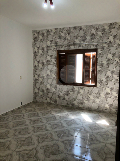 Foto REO1102390