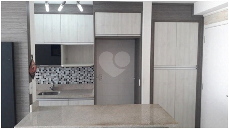 Foto REO1102398