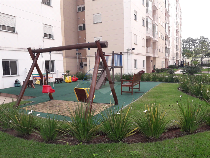 Foto REO1102398