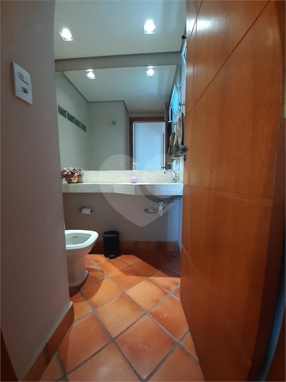 Foto REO1102399