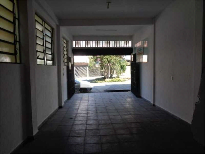 Foto REO1102412