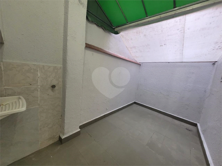 Foto REO1102423