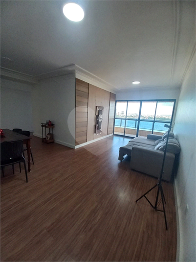 Foto REO1102428