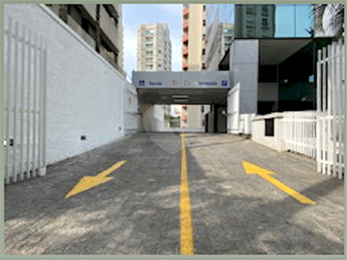 Foto REO1102433