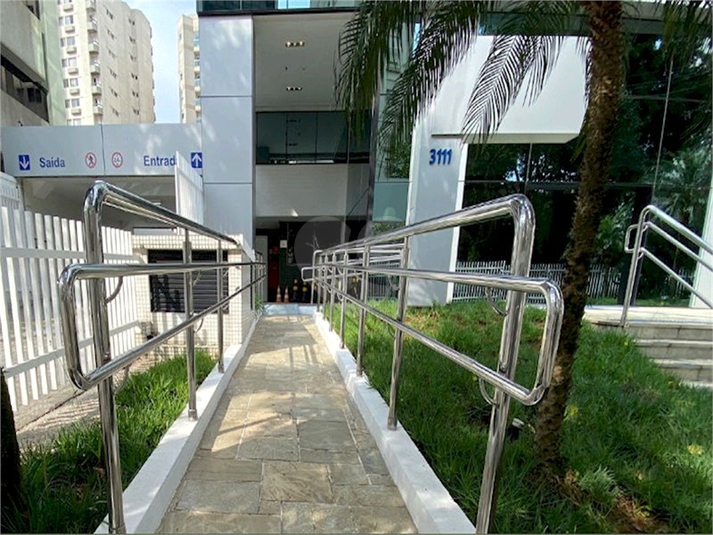 Foto REO1102433