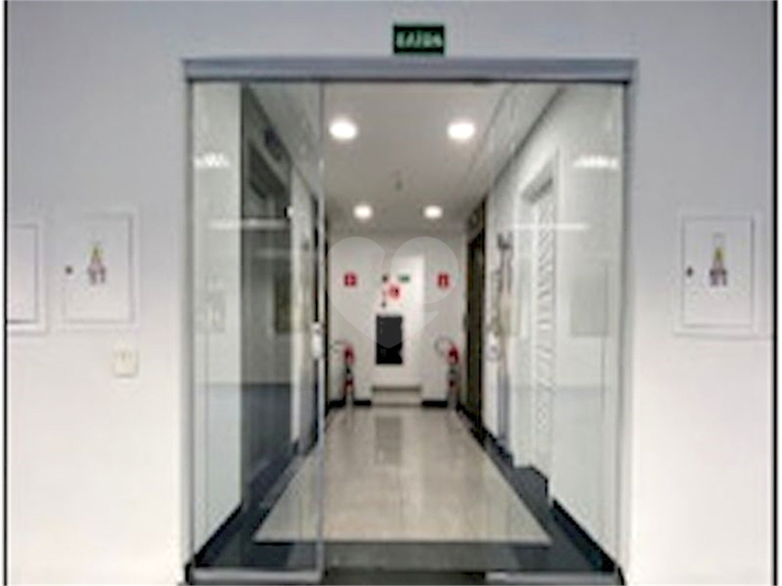 Foto REO1102433