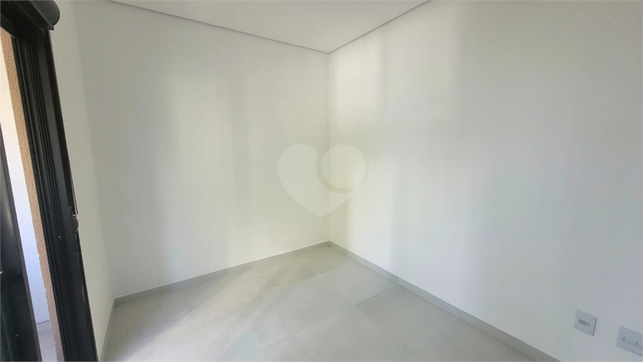 Foto REO1102435