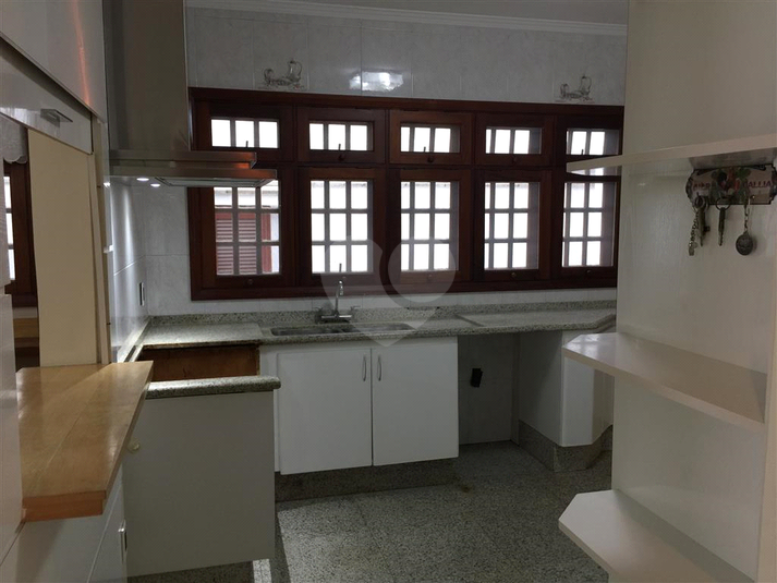 Foto REO1102439