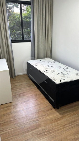 Foto REO1102446