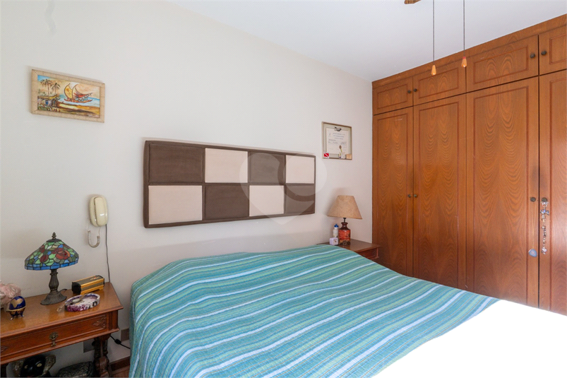 Foto REO1102448