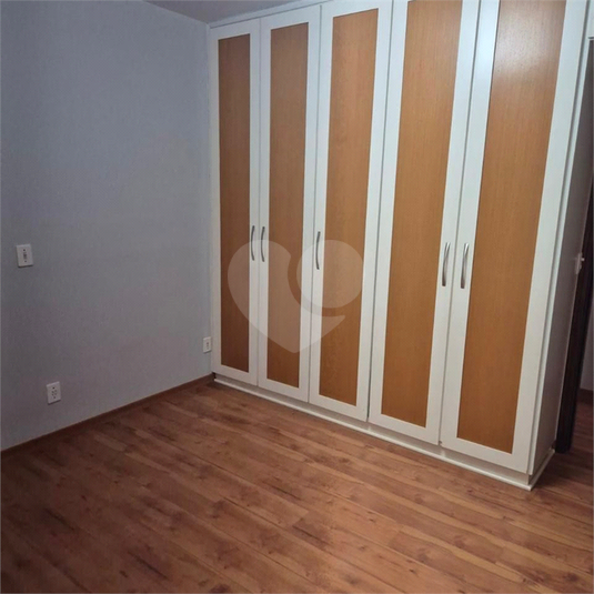 Foto REO1102453