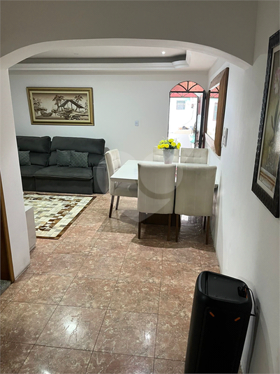 Foto REO1102455