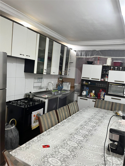Foto REO1102455