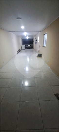Foto REO1102455