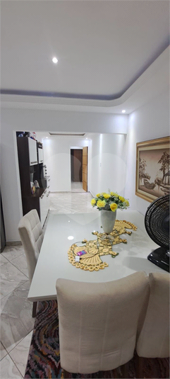 Foto REO1102455