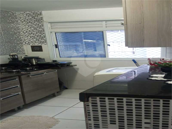 Foto REO1102456