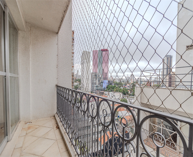 Foto REO1102463