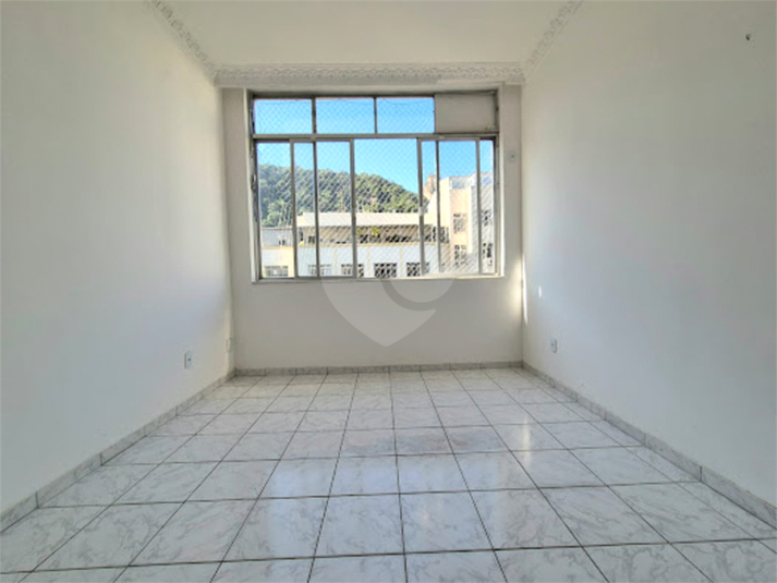 Foto REO1102468