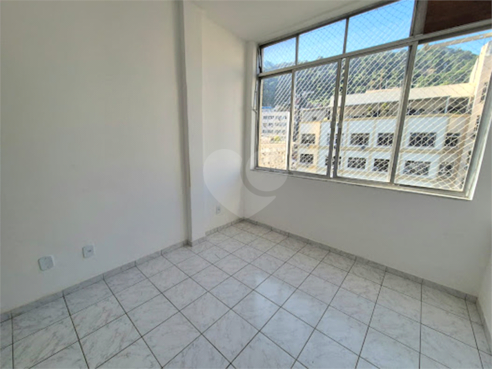 Foto REO1102468