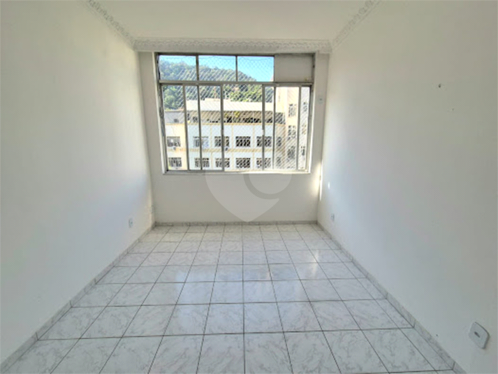 Foto REO1102468