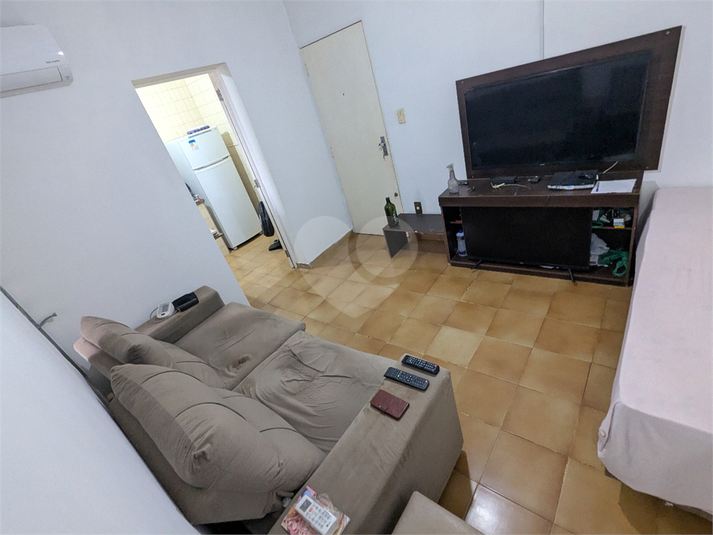 Foto REO1102476