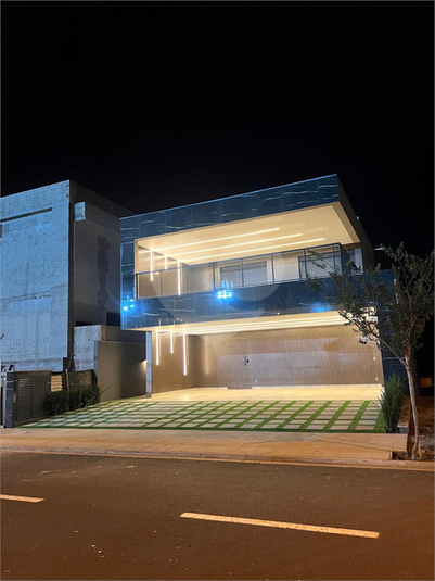 Foto REO1102478