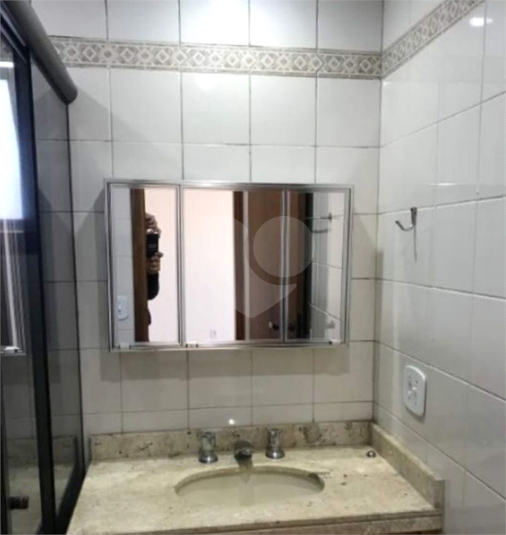 Foto REO1102479