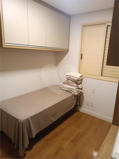 Foto REO1102481