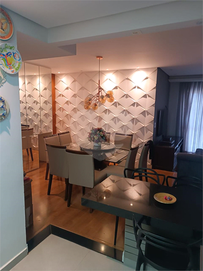 Foto REO1102481