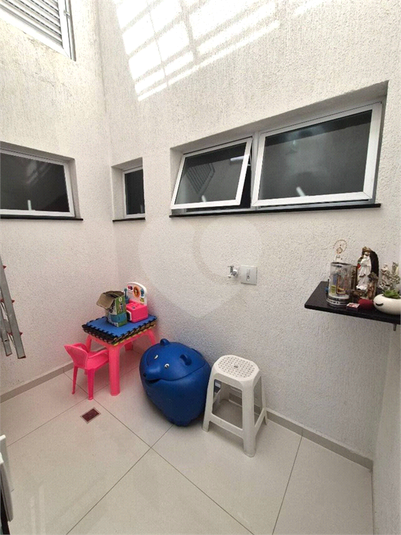 Foto REO1102509