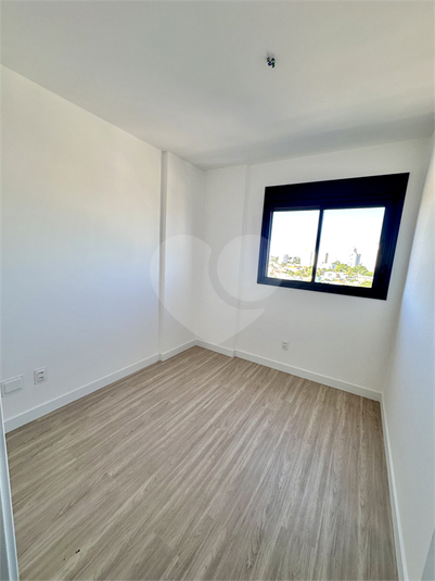Foto REO1102518