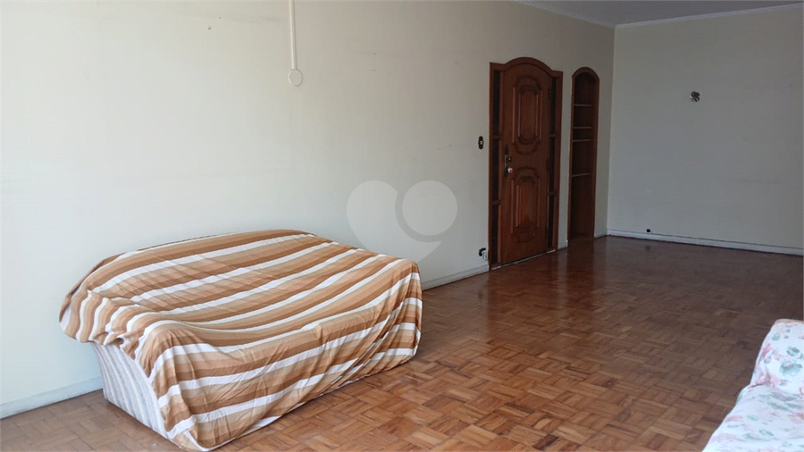 Foto REO1102533