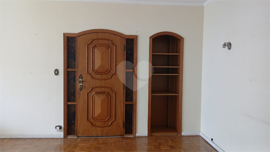 Foto REO1102533