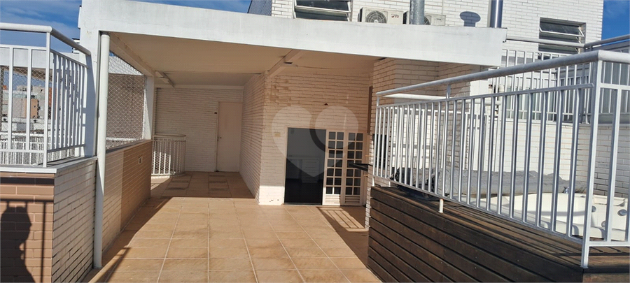 Foto REO1102535