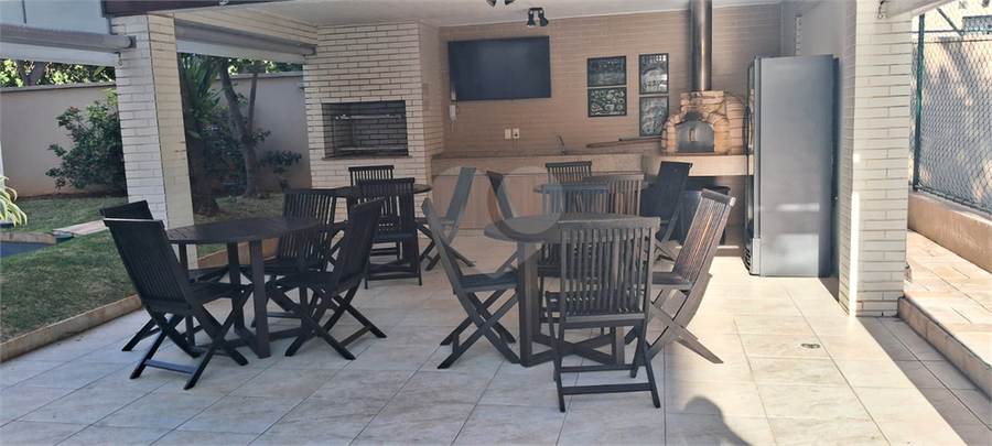 Foto REO1102535