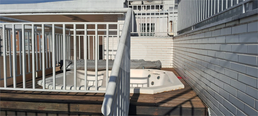 Foto REO1102535