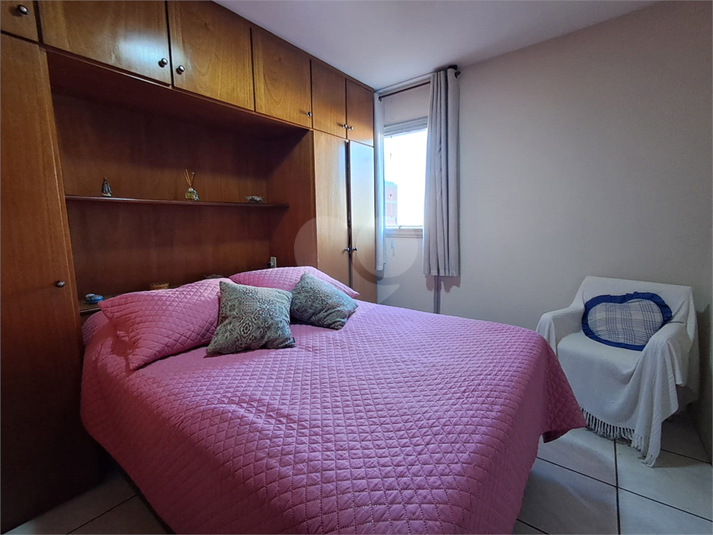Foto REO1102536